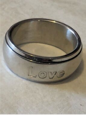 Silver "Love" Band Ring